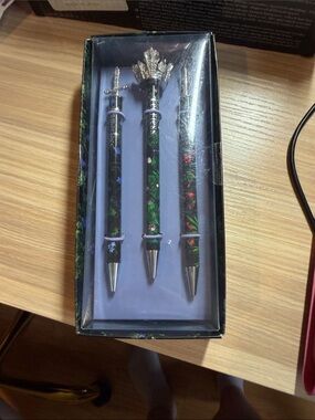 Lauren Roberts Powerless Trilogy Limited Edition Pen Set - Set of 3